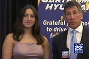 Gary Rome and Hyundai Hope donate $25,000 to The Food Bank to celebrate 25 years